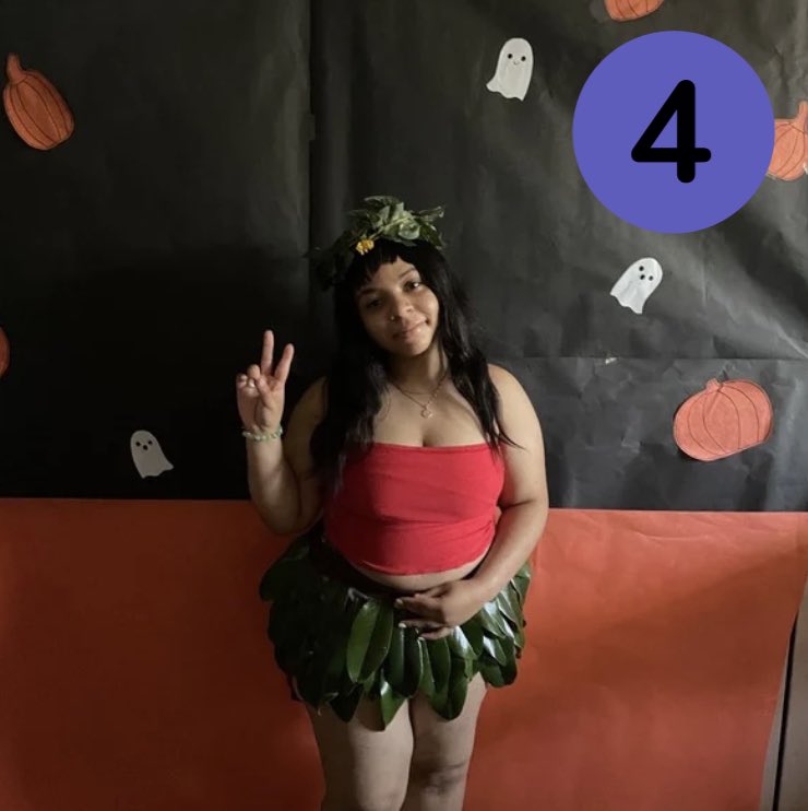 These were the top five costumes from our Halloween contest on Thursday 🎃 
Out of these, choose your FAVORITE costume and drop the number (1-5) in the comments!! 
Help us pick a winner 🏆