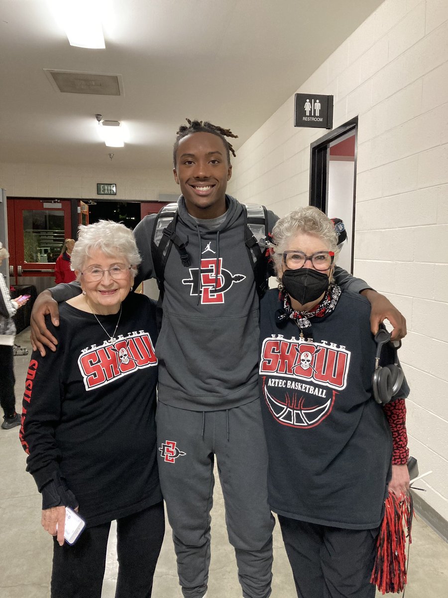 We had so much fun at last week’s exhibition game, seeing so many familiar faces and getting to see some new ones! Can’t wait for the season opener on Wednesday!