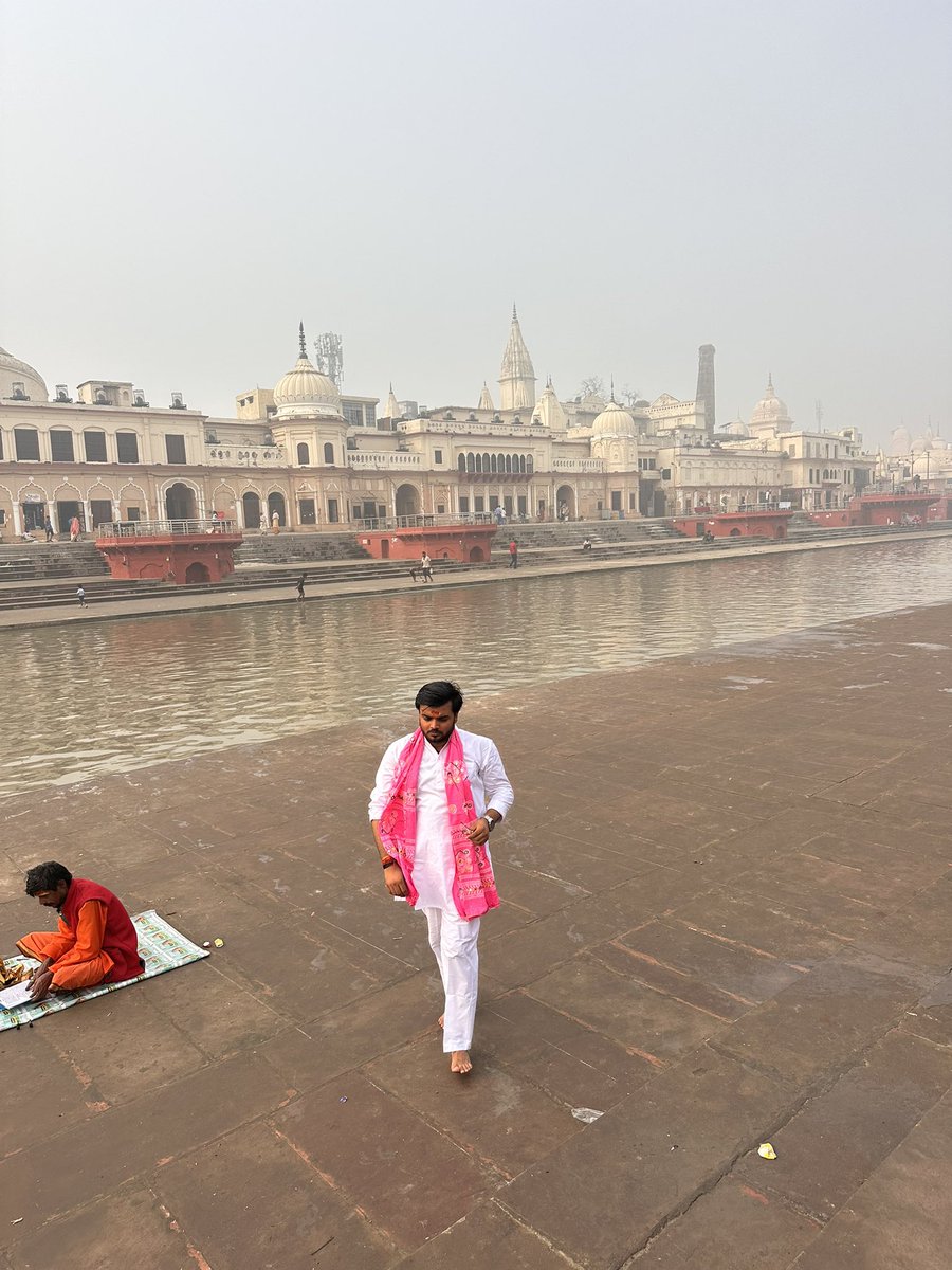 ishivamind's tweet photo. आज अयोध्या में रामलला के दर्शन से मन श्रद्धा और आनंद से भर गया।
#Ayodhya #RamLalla #RamMandir #JaiShri https://t.co/LJR0paZUn0