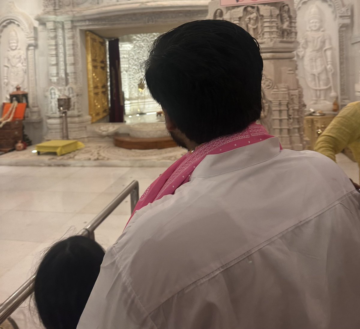 ishivamind's tweet photo. आज अयोध्या में रामलला के दर्शन से मन श्रद्धा और आनंद से भर गया।
#Ayodhya #RamLalla #RamMandir #JaiShri https://t.co/LJR0paZUn0