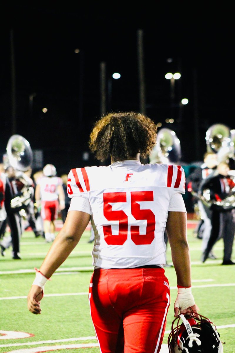 jayhollywood59's tweet photo. Full regular szn highlights ❗️❕#AGTG @fairfieldfb @CoachStewFF @Baker_A_Ross @Coach_Parker98 @gmcsports 

https://t.co/1wvP3Q1uRu https://t.co/yqGym2dGbY