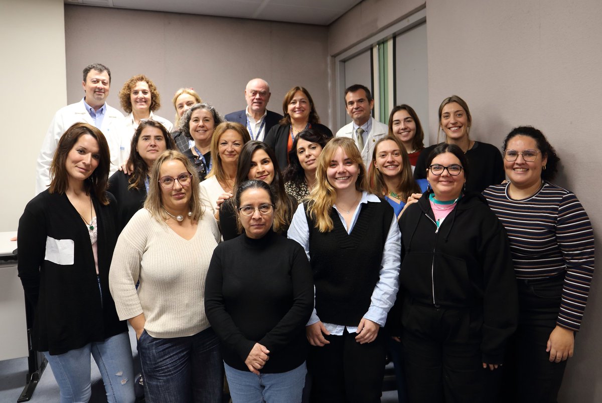 FPuigvert's tweet photo. 🎓Avui inaugurem la primera edició del Màster d’Infermeria Nefrològica de  la Fundació #Puigvet en col·laboració amb la  @uvic_ucc!
En aquesta primera edició, la Directora Infermera del curs @efb1636 dona la benvinguda a totes les alumnes: “El màster busca complir dos objectius: Fer front a l'augment de persones amb malaltia renal crònica i formar professionals de pràctica avançada en nefrologia que puguin assumir aquest repte".
      Benvingudes🥳