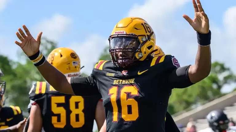 Blake McLane (@blakegmclane) on Twitter photo #AGTG After a great conversation with <a href="/14twalk/">Tristan Walker</a> I am beyond thankful to have received my 2nd D1 offer to Bethune-Cookman University. <a href="/BCUGridiron/">🏈 Bethune-Cookman Football</a> <a href="/CoachWoodie/">Raymond Woodie Jr.</a> <a href="/CoachGerbino/">Joe Gerbino</a> <a href="/CoachKOMiller/">Kendall Miller</a> <a href="/_K_Wright_/">Coach K.Wright✌</a> #AGTG After a great conversation with <a href="/14twalk/">Tristan Walker</a> I am beyond thankful to have received my 2nd D1 offer to Bethune-Cookman University. <a href="/BCUGridiron/">🏈 Bethune-Cookman Football</a> <a href="/CoachWoodie/">Raymond Woodie Jr.</a> <a href="/CoachGerbino/">Joe Gerbino</a> <a href="/CoachKOMiller/">Kendall Miller</a> <a href="/_K_Wright_/">Coach K.Wright✌</a>