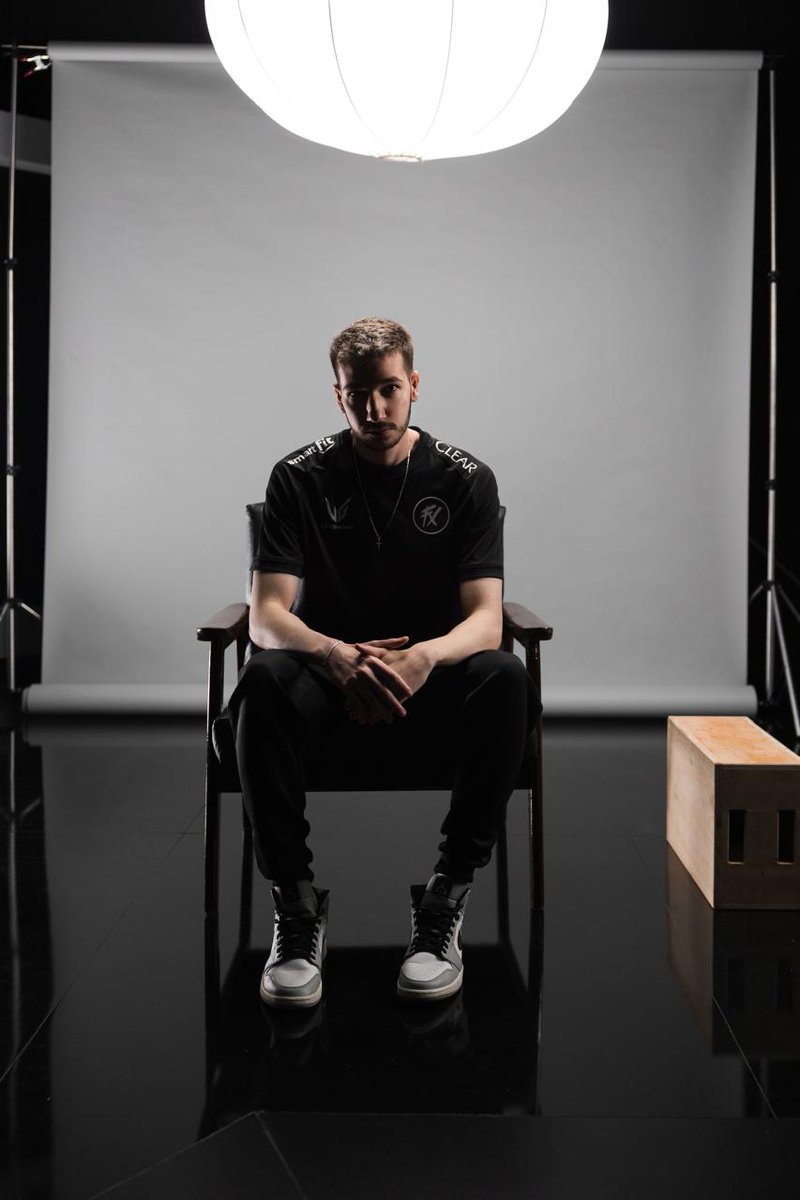 stinglol_'s tweet image. Free agent 

Gostaria de dizer que estou ouvindo propostas para 2025 na Jungle. 

Breve resumo de resultados.  
🏆CBLOL academy 2022
🏆CBLOL academy 2023
contato via DM.

RTs são bem-vindos!