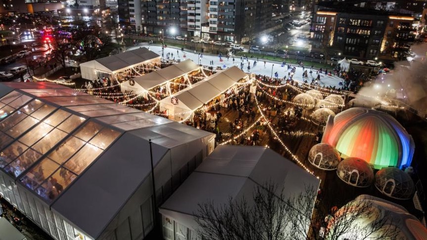 Roc Holiday Village a 10Best nominee for holiday market contest ow.ly/6iSN105NSBv