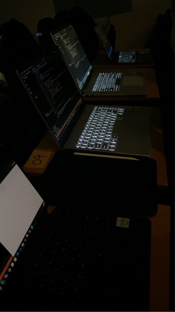 fati17mah's tweet photo. #KFU_AIP_Club
#KFU_AIP_Learning
#Bootstrap_PTI
مستحيل افوت لكم شي
لانكم دائمًا تبهروني👌🏻👌🏻 https://t.co/5193NI04kj