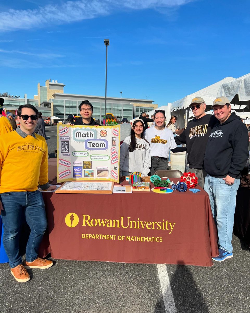 RowanMath's tweet image. Wonderful turnout for Mathematics at Rowan’s Homecoming Tailgate on Saturday! Thanks to our faculty &amp;amp; Math Team members for making it a huge success 🎊👏🏼
#RowanCSM #RowanMathematics #RowanMathTeam #RowanAlumni