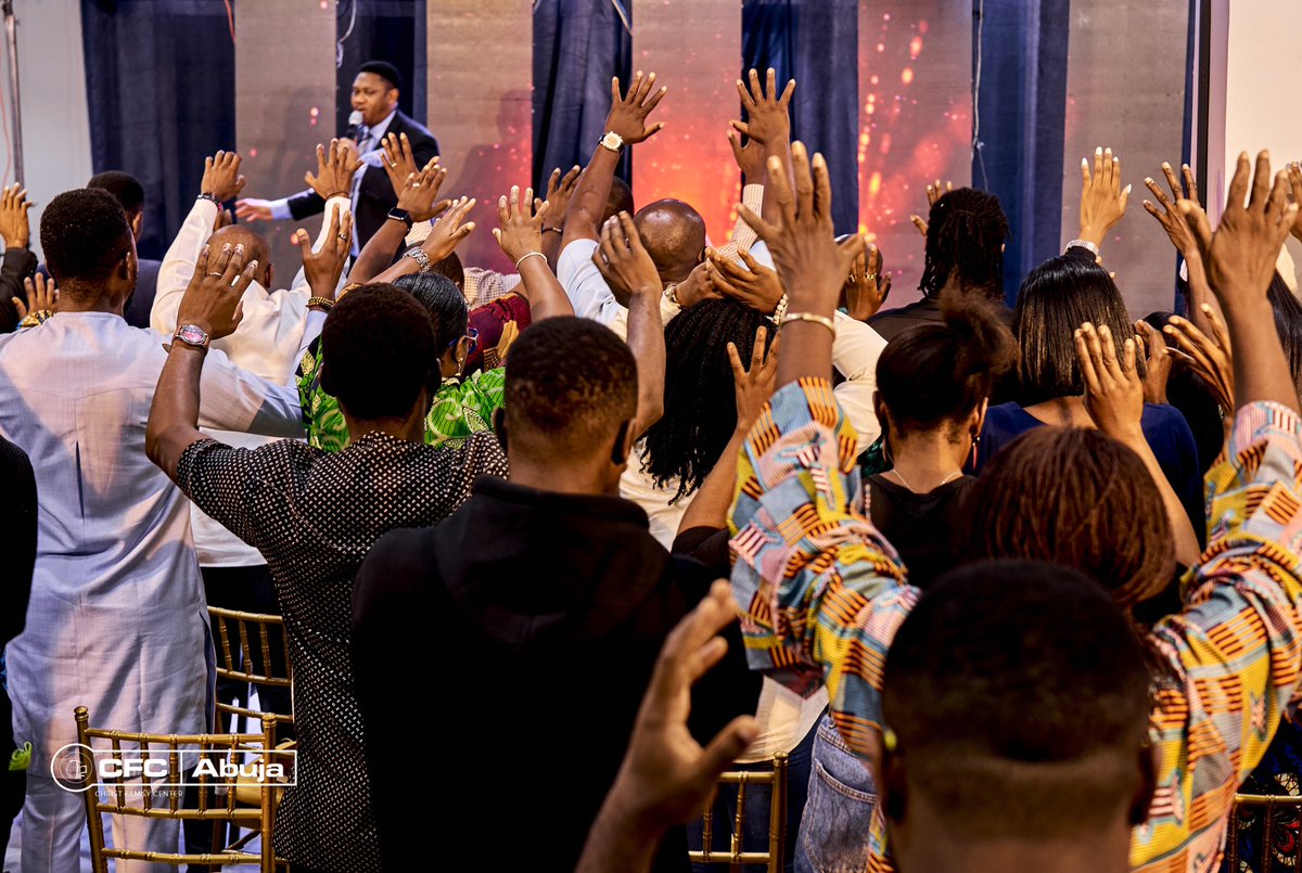 CFCAbuja's tweet photo. 2 Corinthians 5:16-17 NKJV
If you are in Christ, you have a superior life. The Gospel is the great equalizer; you can have everything God promises no matter who you are.
#PastorAromeTokula
#ConnectToLifeService
#CFCAbuja
#LoveIsKing https://t.co/SWOrcXWd0I