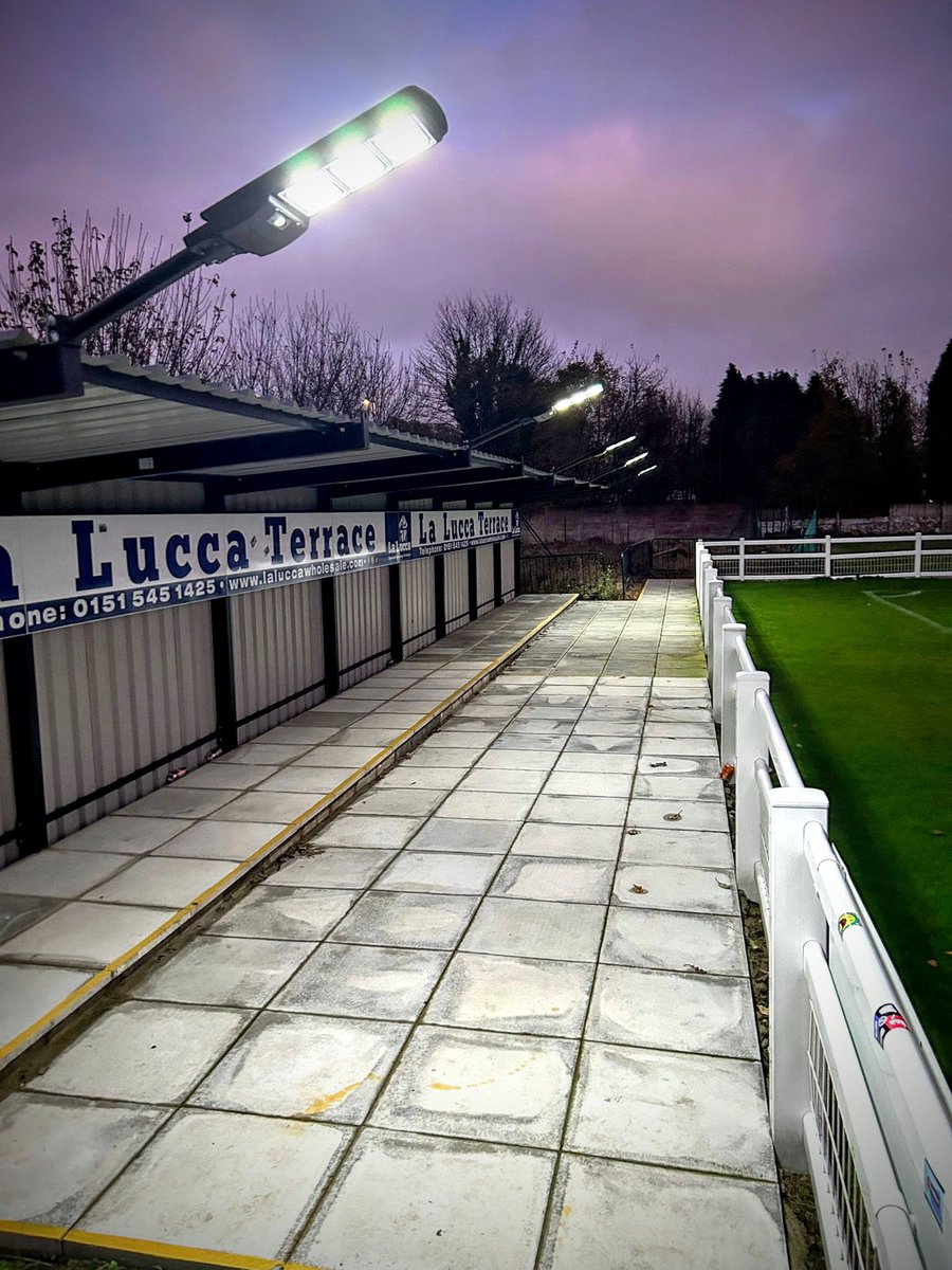 FCStHCommunity's tweet image. A Big thank you to the Momentum Foundation and @CF_Merseyside for supporting us with funding to install our new solar lights! 🌞💡 The facility is now safer, more accessible, and environmentally friendly for everyone in our community. #Sustainability #FCStHelens 
#UpTheStripes