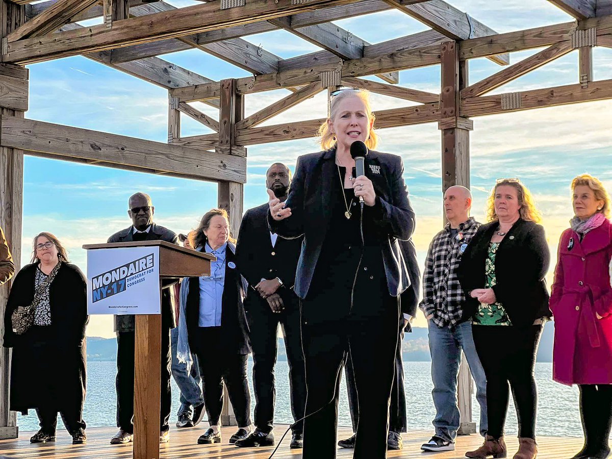 What amazing energy yesterday at the Ossining waterfront rally with U.S. Senator Kirsten Gillibrand and Mondaire Jones, all pushing for a strong finish on Tuesday. 

Special thanks to the volunteers in CD17 who hit a record-breaking 20,000 doors in one day. Every door and every