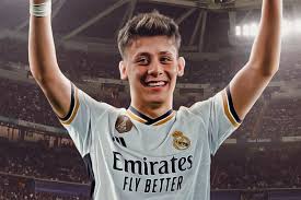 ardagulerfan's tweet photo. #Sakatlıklar

Yarınki Real Madrid maçında 

Rodrygo: Uyluk sakatlığı 

Courtois: Adducor sakatlığı 

David Alaba: Çapraz bağ yırtığı

Dani Carvajal: Çapraz bağ yırtığı https://t.co/0LLXYw0WVs