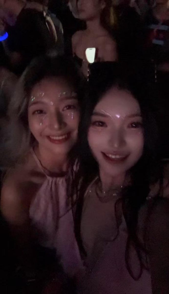 lovedommachine's tweet photo. 我爱宝宝们 https://t.co/22UEdTWVQU