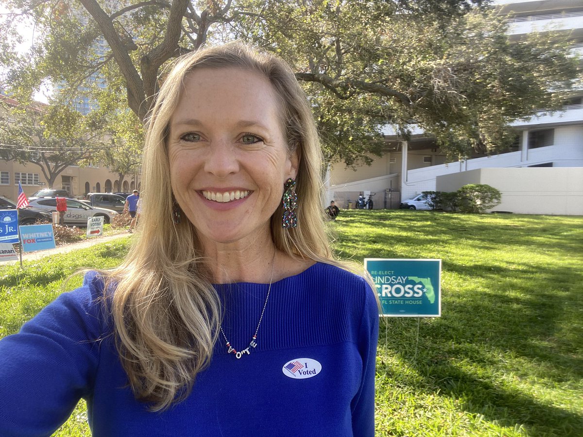 LindsayCrossFL's tweet photo. So thrilled to cast my ballot today! The Supervisor of Elections offices are open today until 7pm for ALL county residents.
501 1st Ave N, St Pete
#crossforflhouse #election2024 #voteblue https://t.co/eewdp1Dd1K