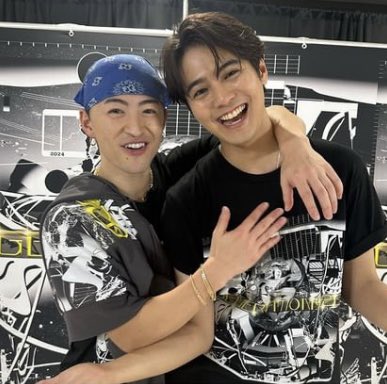 GENERATIONS - 26日まで取り置きjack 片寄涼太 PIERROTグリッターキーホルダー Amazon.co.jp: GENERATIONS 片寄涼太 アクリルキーホルダー