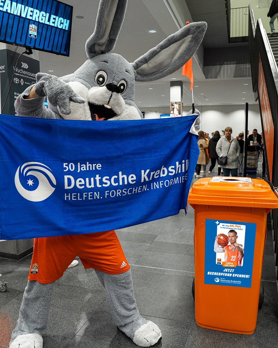 ratiopharmulm's tweet photo. 𝗗𝗶𝗲 𝗗𝗲𝘂𝘁𝘀𝗰𝗵𝗲 𝗞𝗿𝗲𝗯𝘀𝗵𝗶𝗹𝗳𝗲 𝘄𝗶𝗿𝗱 𝟱𝟬 – und wir sind als starker Partner dabei, denn der Sport vereint uns alle! 🏀🧡
https://t.co/8tMld19hXe
#Uuulmer #WeAreOne #SeiDasPlus #50JahreDeutscheKrebshilfe https://t.co/Owqr6LO1Ng