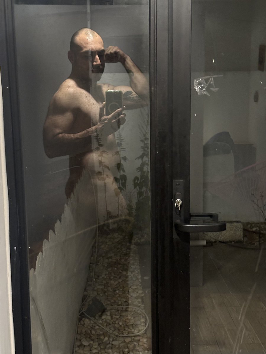 MilkmenMx tweet media