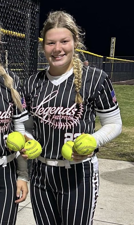cstring844's tweet image. Rilyn and her Legends 18U National team played their last fall tourney in Kansas City at the Top Gun Select Invite 18U. They finished 4-2-1 and tied 5th in Top Flight bracket.  Faced some D1 pitchers and hitters and held her own for a 2027!

Hitting: .471, 8H, 13RBI, 7R, 4HR…