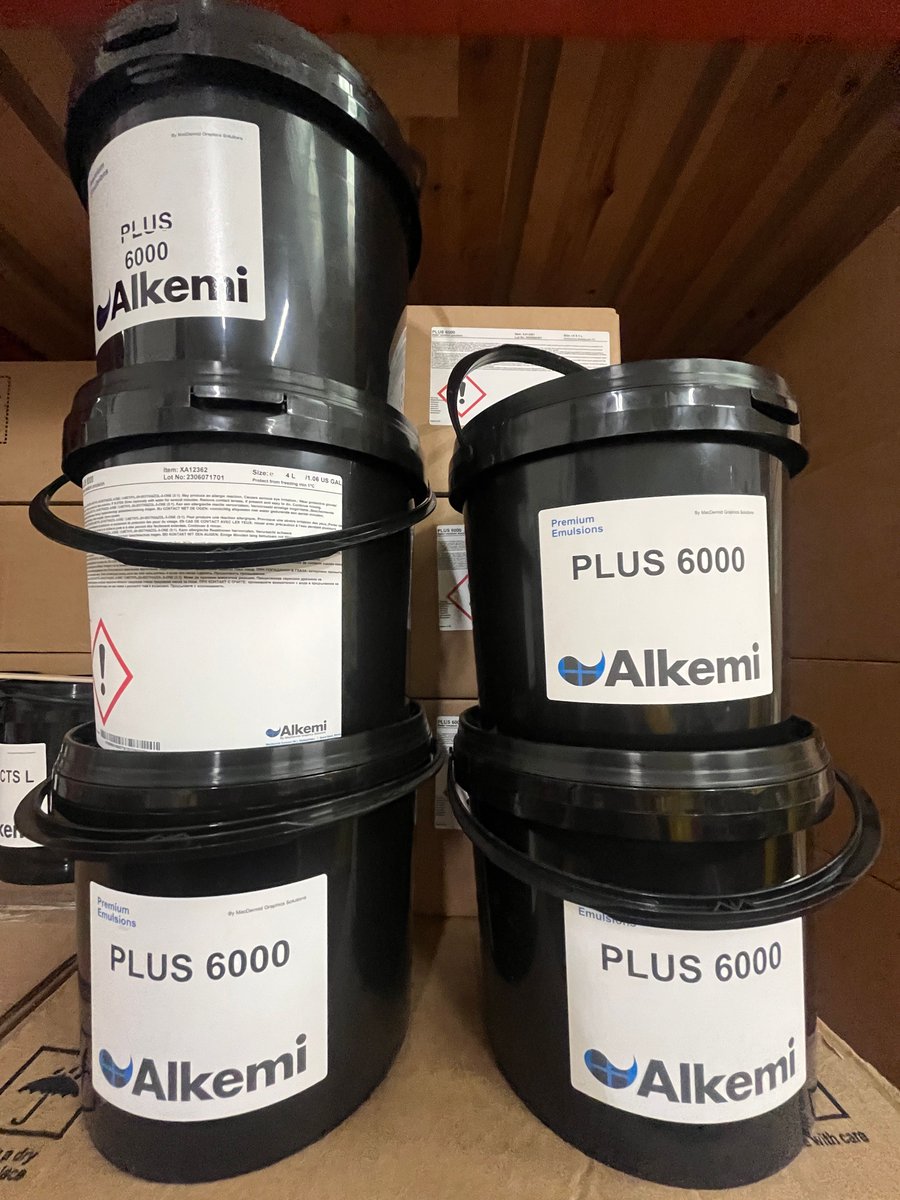 PyramidScreen's tweet photo. Alkemi Plus 6000, this Dual-Cure, high durable, water resistant textile emulsion is used by screen printers of plastisol, water based and discharge inks
https://t.co/0tKOhBVRgh
#ScreenPrinting #TextileEmulsion #ScreenStencils #TextilePrinting #Alkemi #AlkemiPlus6000 #Plus6000 https://t.co/iAOEm9YCg4