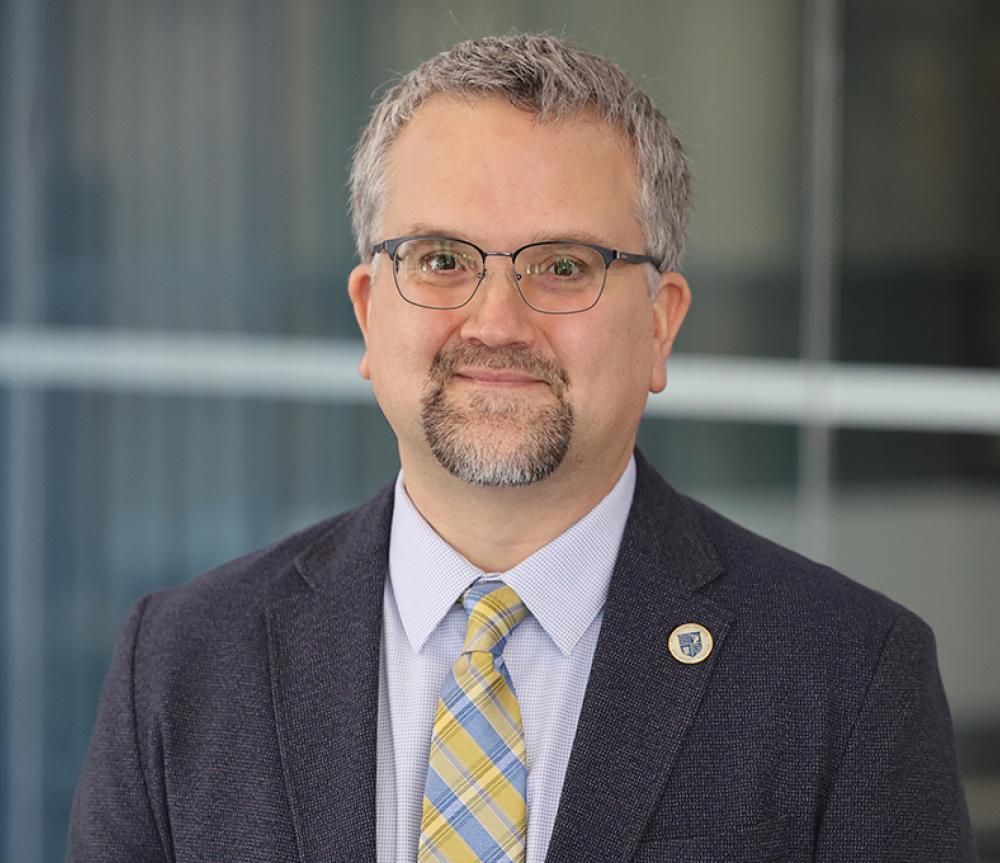 Dr. Andrew Russell, Provost at SUNY Poly, published a chapter in "Communication Maintenance in Longue Durée" edited by Gabriele Balbi &amp; Roberto Leggero. His chapter explores the enduring history of U.S. communication infrastructure. buff.ly/4hC0okr  #sunypoly #engineering