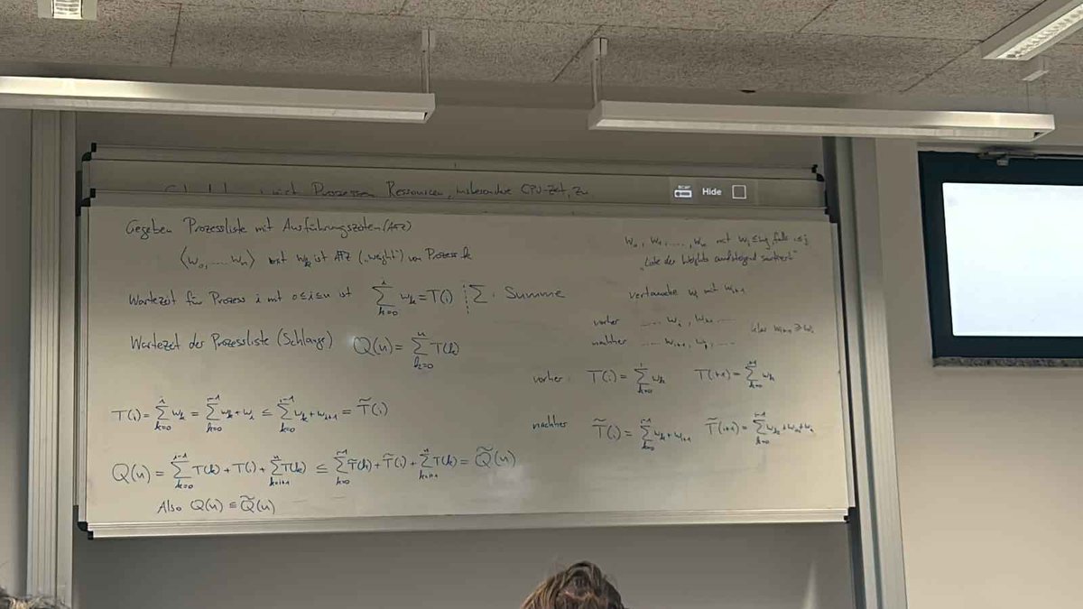 Erste Stunde Berufsschule nach den Ferien... Einen entspannten Start kennt der Lehrer leider nicht