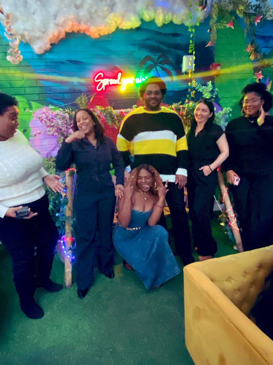 hotgirl_Chelz's tweet image. It’s a Queen’s Born day 💜