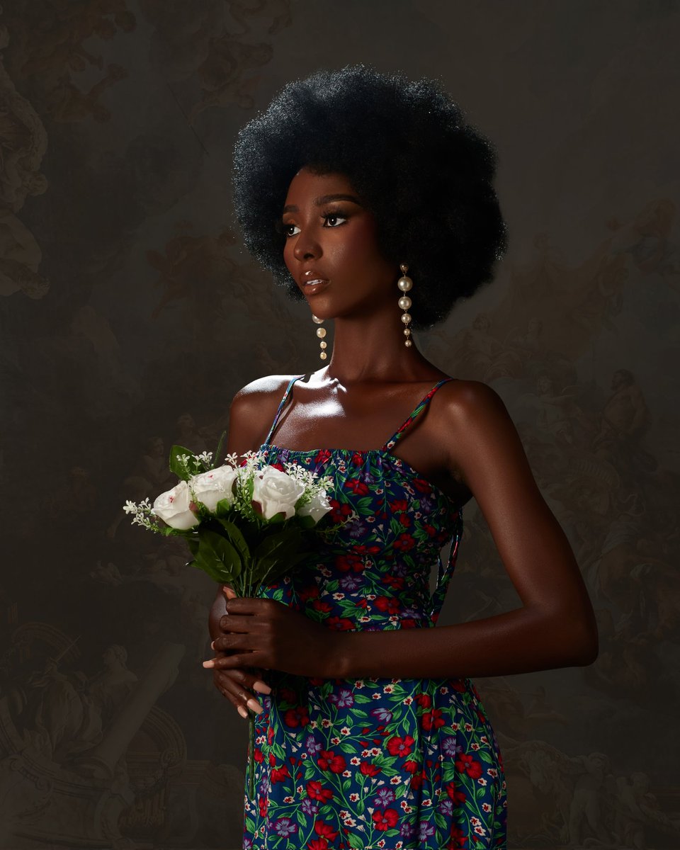 theagboolaqudus's tweet image. Created this look with DERINOLA few weeks ago.

Photographed by me.

Kindly like and repost🙏