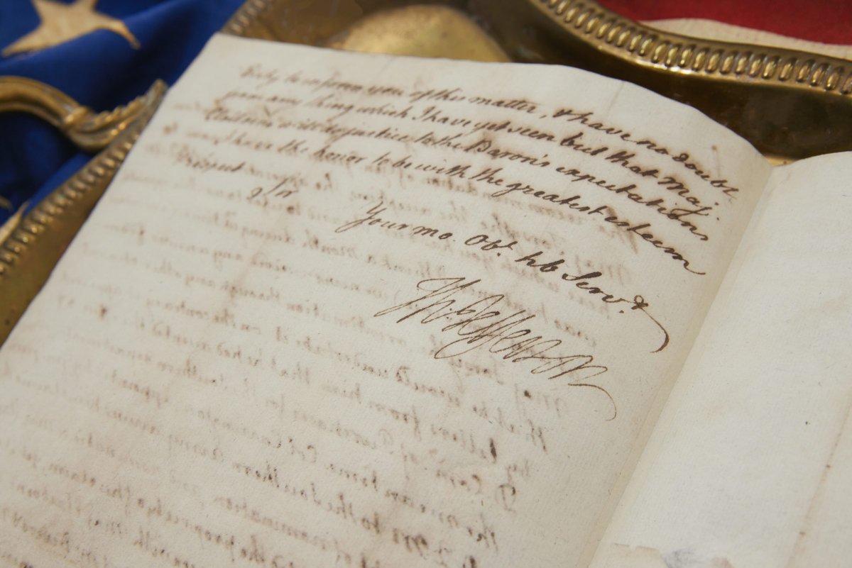 RaabCollection's tweet photo. As Benedict Arnold raided Richmond, in a letter to “Genl. Washington’s Head-Quarters”, Governor Thomas Jefferson rushes to supply the Continental Army in his state in the face of the invasion https://t.co/bXMnLgfuVV https://t.co/g7Mx0VwuG2