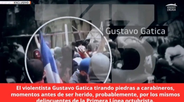 LaR4zonOLaFuerz's tweet image. Claramente ahí está la prueba visual de como Gustavo Gatica lanzaba camotes a carabineros y de como miente acerca de que "solo estaba sacando fotos" ⚠️
Irina, Cony, Primera Dama, Gabriel, José Antonio Kast, Baradit, Dorothy Pérez.