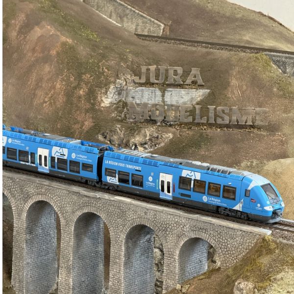 JModelisme's tweet photo. 🎉Nouveautés Autorail bimode !
💢PACA AIX
💢ALSACE
💢LIO
💢AURA

👉 https://t.co/1jQUn8bNnD

#LSModels #TrainsMiniatures #Railway #Hobbytrains #PassionTrain https://t.co/8tu7NXE2Yn