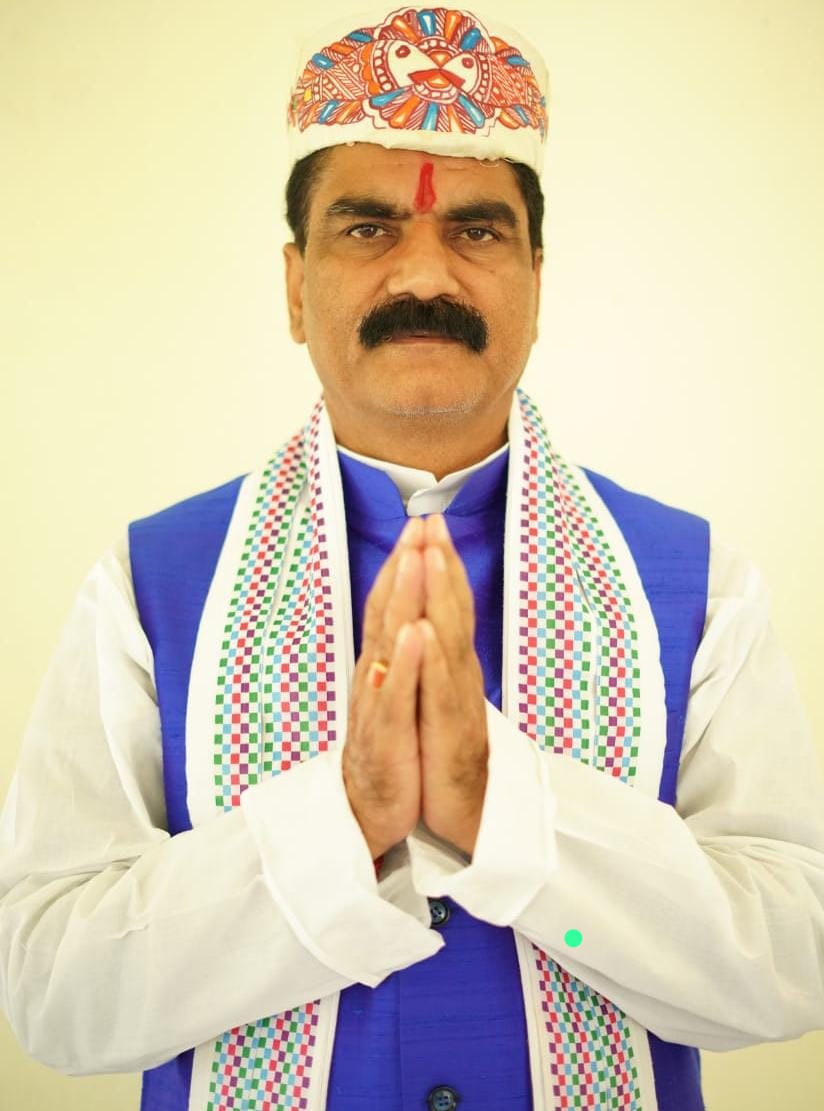 जिसका मुझे था वर्षों से इंतजार वह घड़ी आ गई-----

देश के यशस्वी प्रधानमंत्री आदरणीय श्री नरेन्द्र मोदी जी के कर कमलों से दिनांक 13-11-24(बुधवार) को दरभंगा में बनने वाले में दिव्य एवं भव्य एम्स का शिलान्यास होगा।

आप सभी जनता-जनार्दन से आग्रह है कि इस ऐतिहासिक क्षण का साक्षी