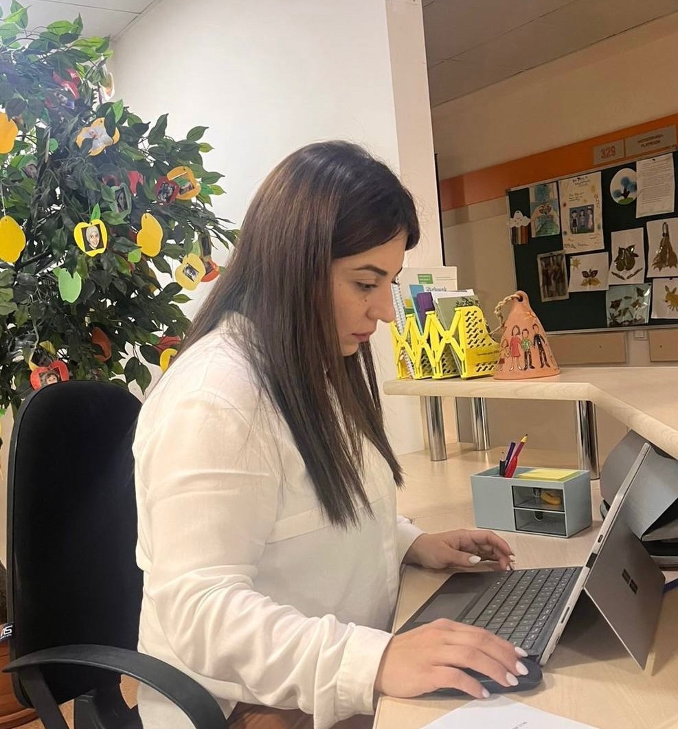 Pediatric Cancer and Blood Disorders Center π¦π² (@pcbdca) on Twitter photo November 4 is celebrated as Social Workersβ Day.
On the occasion of the holiday, we congratulate Haykanush Mkhitaryan, a social worker and member of the psychosocial service team at <a href="/pcbdca/">Pediatric Cancer and Blood Disorders Center π¦π²</a> . November 4 is celebrated as Social Workersβ Day.
On the occasion of the holiday, we congratulate Haykanush Mkhitaryan, a social worker and member of the psychosocial service team at <a href="/pcbdca/">Pediatric Cancer and Blood Disorders Center π¦π²</a> .