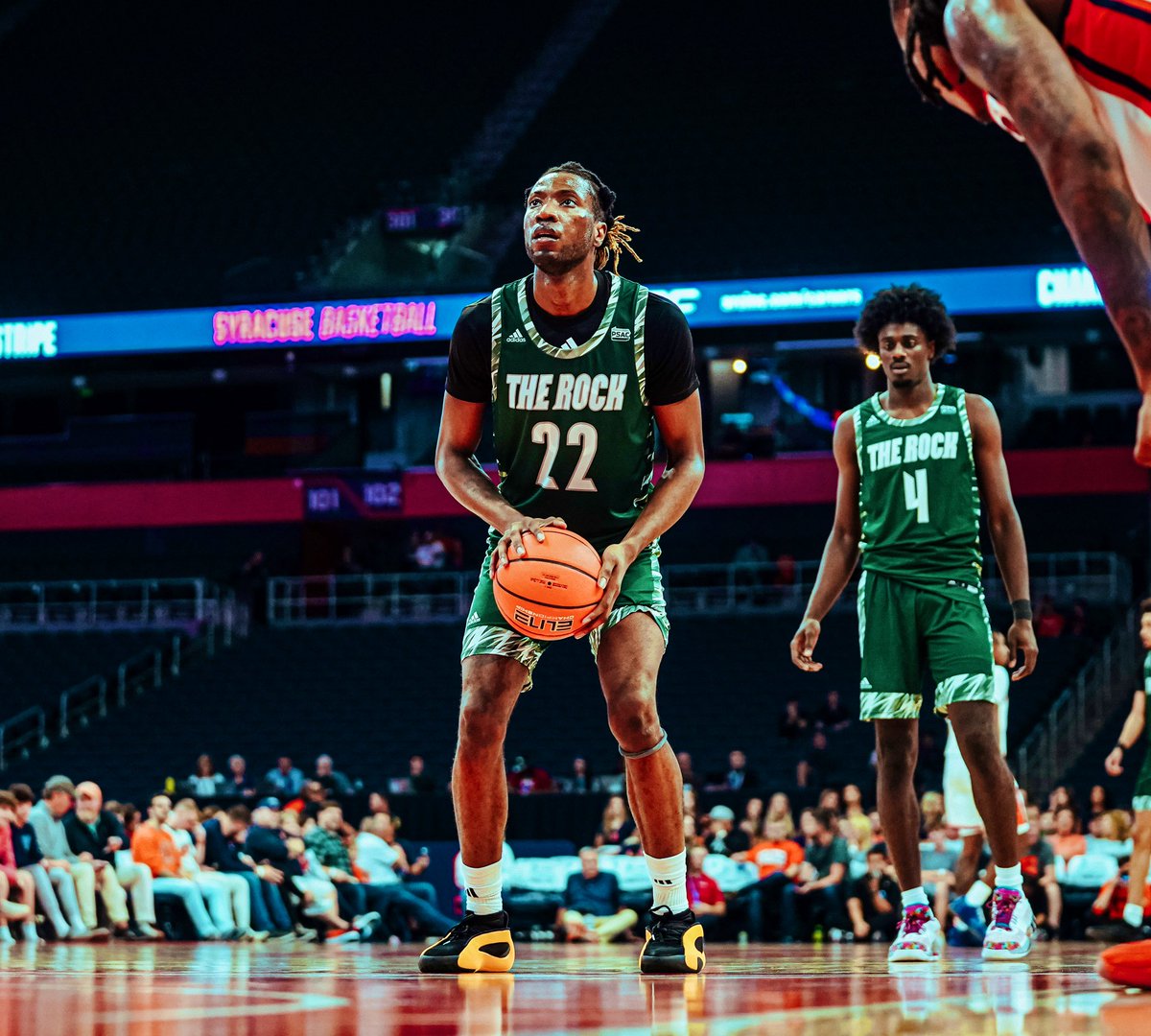 〽️ichael 〽️oore tweet media