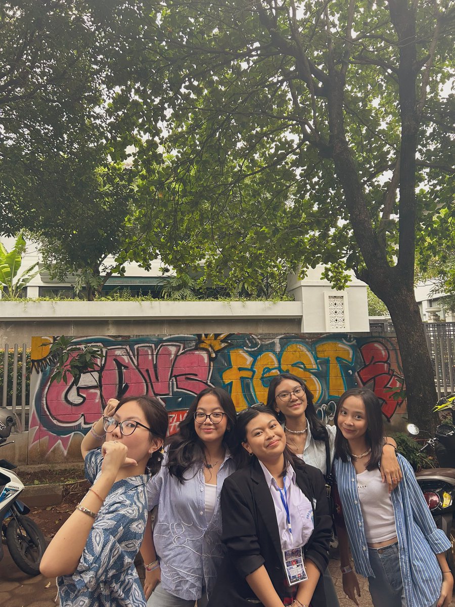 regiralea's tweet photo. numero uuuunooooo https://t.co/W16c7jiE4n