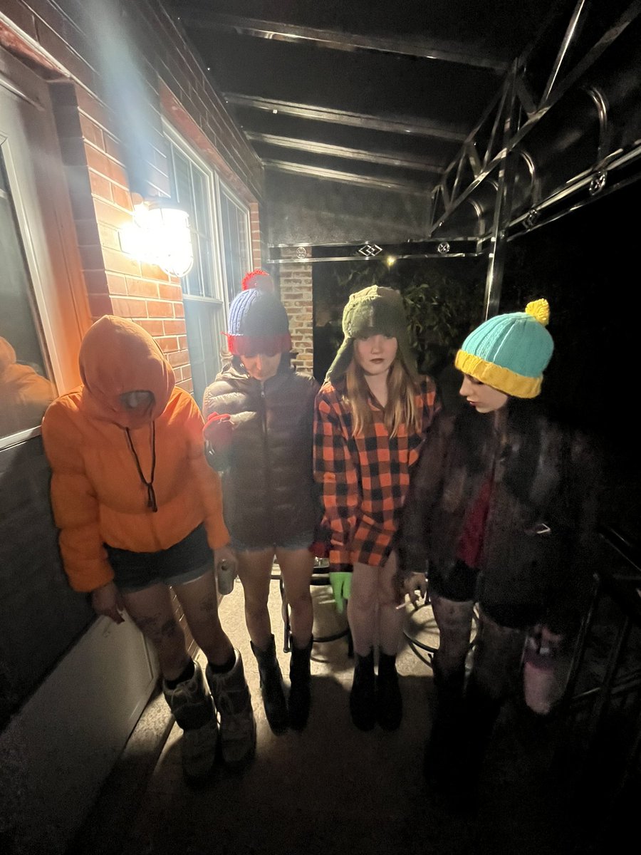 ｡･:*:puppybit3s:*･:* ｡ (@rosa_carmichael) on Twitter photo 