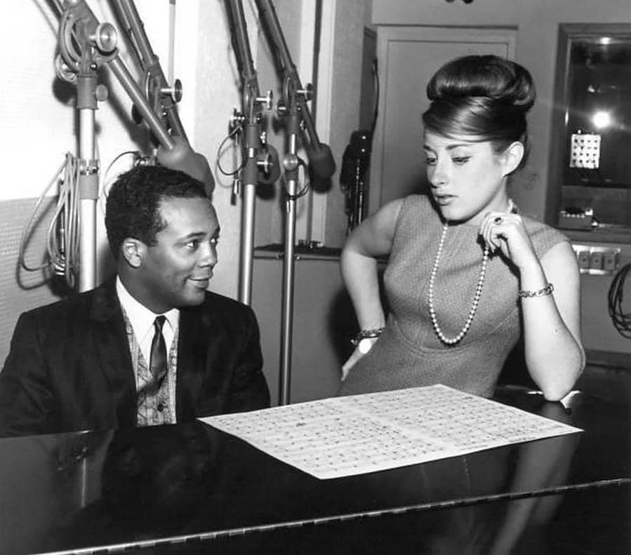 RIP Quincy Jones. Seen here in 1963 with  #LesleyGore - It’s My Party Originally a demo  by Barbara Jean English. Forward  25 years, I wrote and produced an album for Barbara. Sadly we didn’t have Q to help out. 😢