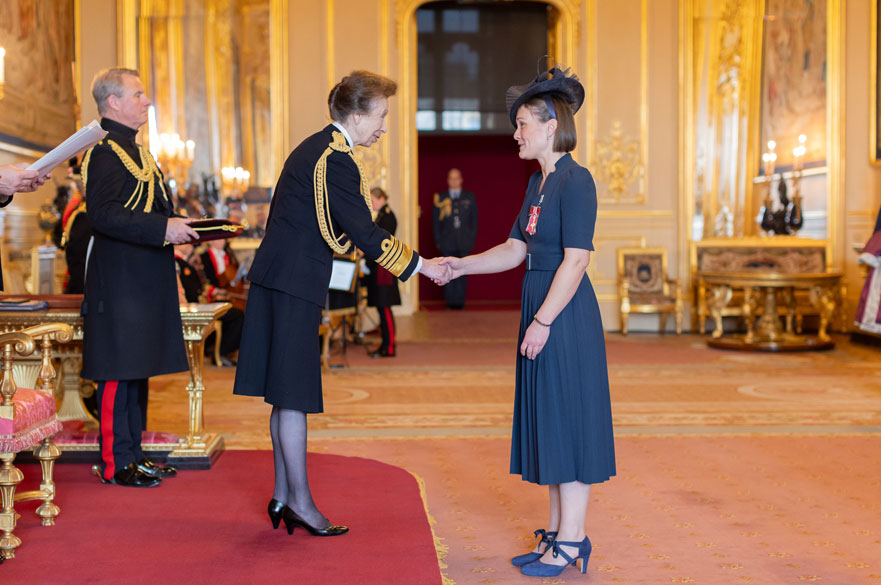 NTU Research (@ntu_research) on Twitter photo Congratulations to <a href="/hill_rowenahill/">Prof Rowena Hill MBE</a> <a href="/NTUSocSciences/">NTU School of Social Sciences</a> who has received an MBE - Member of the British Empire - for her meaningful work to understand the impacts of the Covid-19 pandemic.
👉ntu.ac.uk/about-us/news/… Congratulations to <a href="/hill_rowenahill/">Prof Rowena Hill MBE</a> <a href="/NTUSocSciences/">NTU School of Social Sciences</a> who has received an MBE - Member of the British Empire - for her meaningful work to understand the impacts of the Covid-19 pandemic.
👉ntu.ac.uk/about-us/news/…