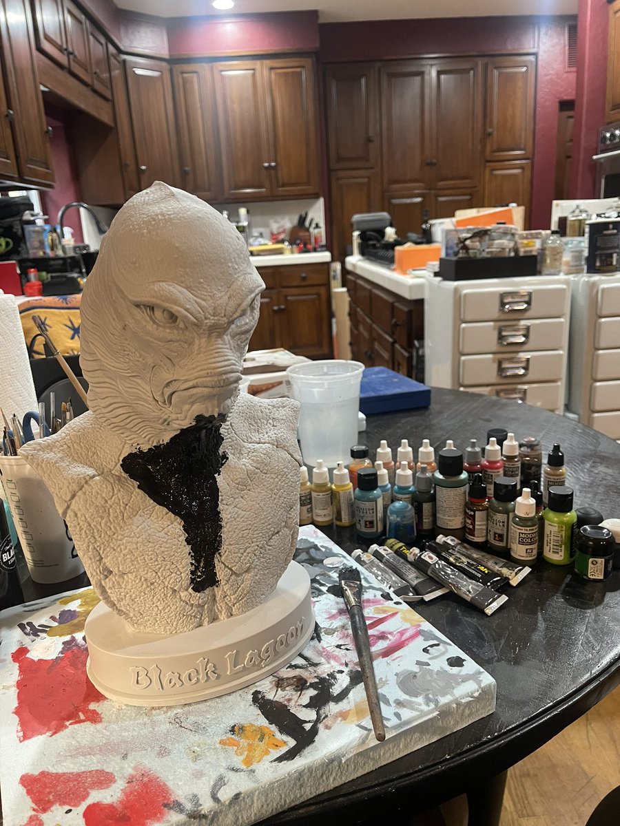 RealGDT's tweet image. Sunday Model painting- complete (thank you Steve Wang!! magnificent sculpture)