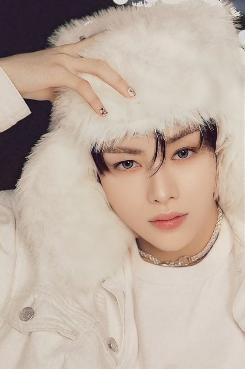 mc_19x's tweet photo. Đẹp chấn động 😍
#HANBIN #HANBIN_TEMPEST https://t.co/CQUjCeo5VV
