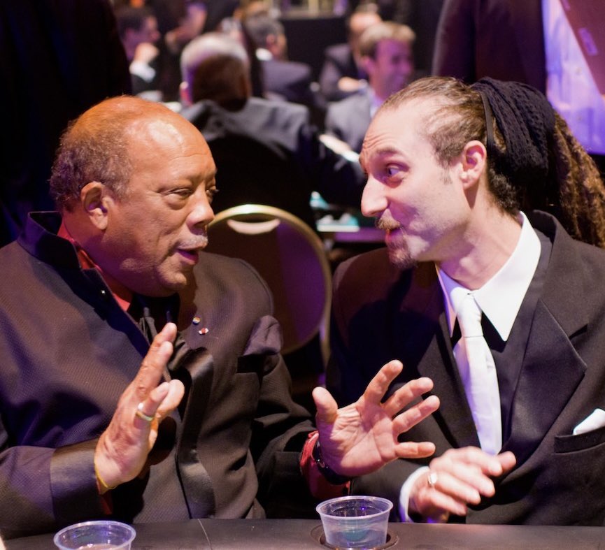 daviddiamante's tweet photo. Today, we say goodbye to an icon. #QuincyJones wasn’t just a master of music; he was a master of life. He once shared wisdom on creativity, resilience, and life—words that will stay with me forever. Rest in peace, #Quincy. Thank you for the music and the memories. #Legend https://t.co/A8yOnnSX4M