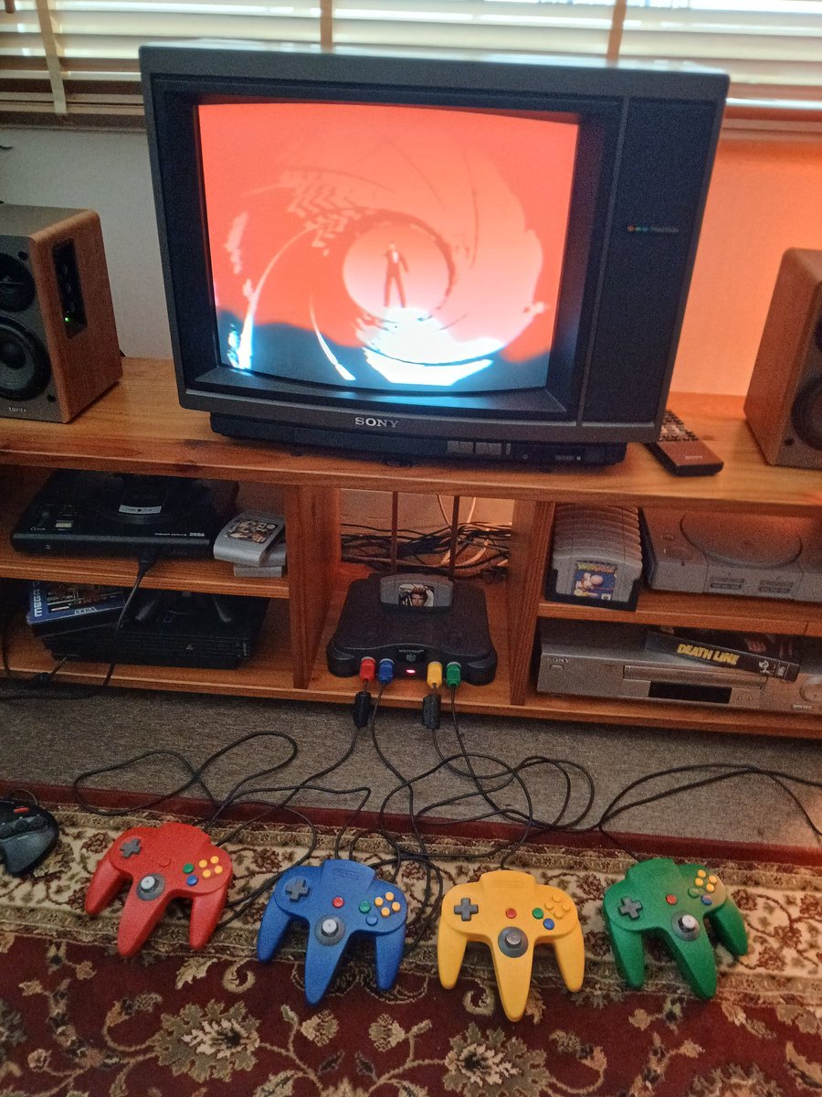 VideoGameHstry's tweet image. It's 1997 and you're ready for the boys to come over