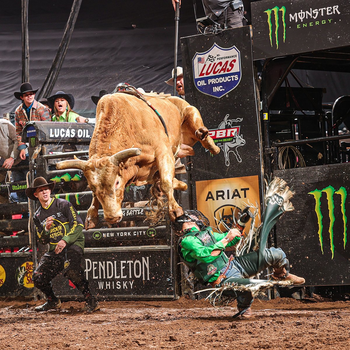 The bulls don't mess around on Unleash The Beast 😳