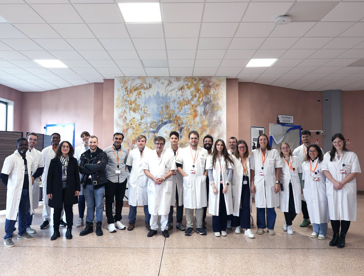 [#bienvenue aux 𝗻𝗼𝘂𝘃𝗲𝗮𝘂𝘅 𝗶𝗻𝘁𝗲𝗿𝗻𝗲𝘀🤝] 
Le Pr Frédéric Marchal a accueilli 26 nouveaux internes à l'ICL.
Ils sont actuellement 47 à réaliser leur stage au sein de l'
<a href="/icl_lorraine/">ICL Lorraine</a>.
Nous sommes très heureux de les accueillir et nous leur souhaitons la bienvenue !🙂👨‍🎓