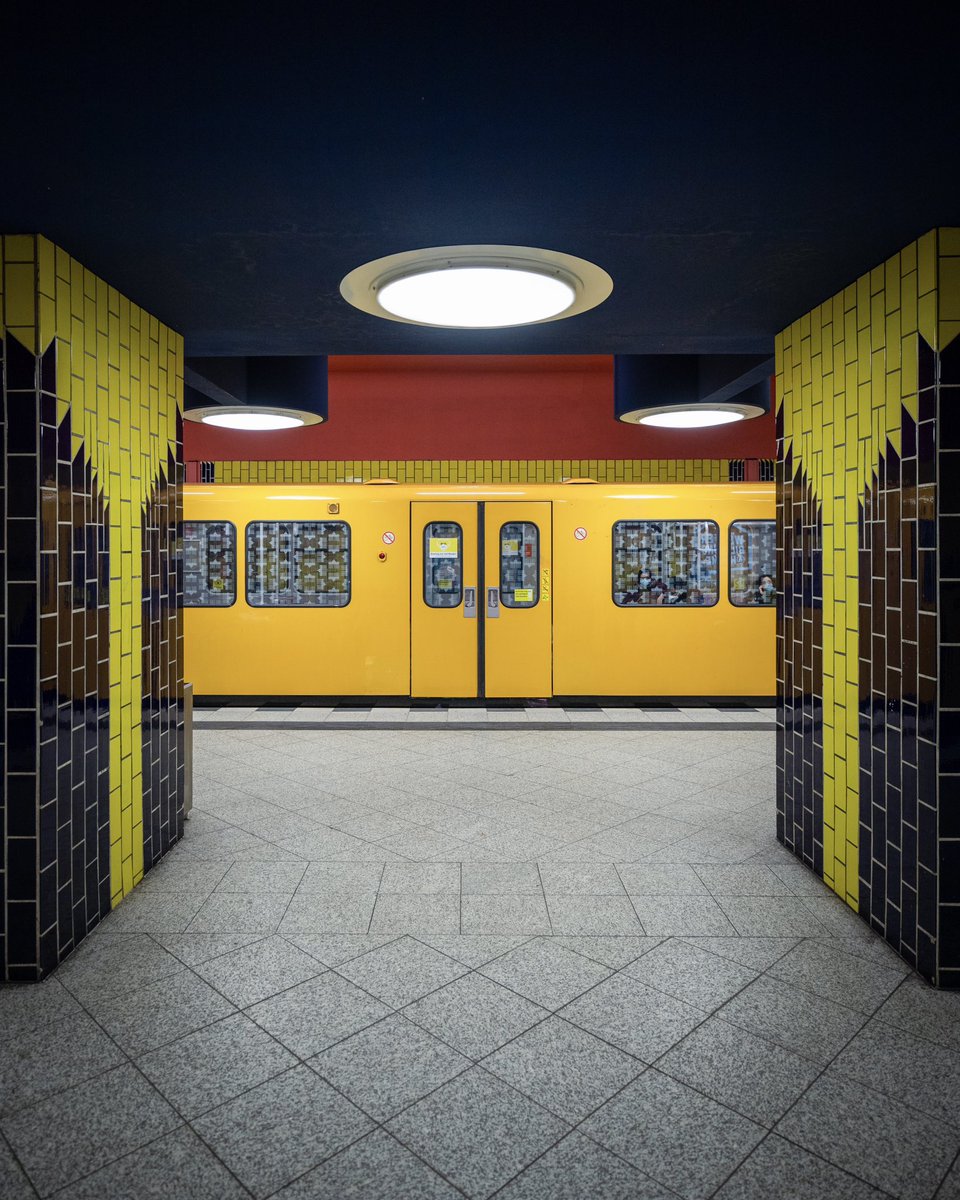 Berlin Metro Symmetry // U-Bahn