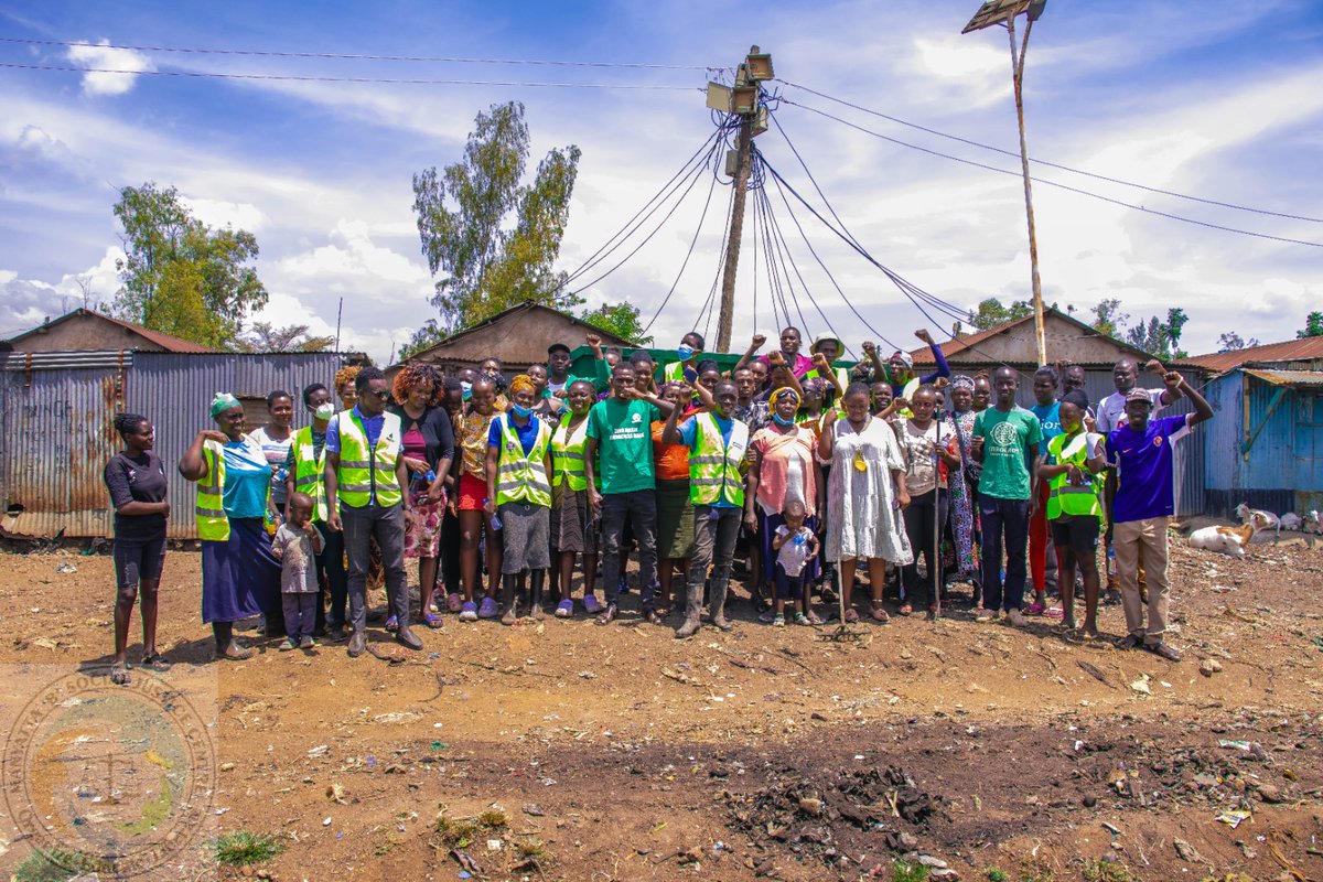 #GesokoCleanUpActivity
You get encouraged when  youths ,women and the old turn up for a community driven  initiative voluntarily!
Kudos to the  Gesoko Community for today's clean up of the area and the patience as community members got sensitized on the use of the new Waste Skip