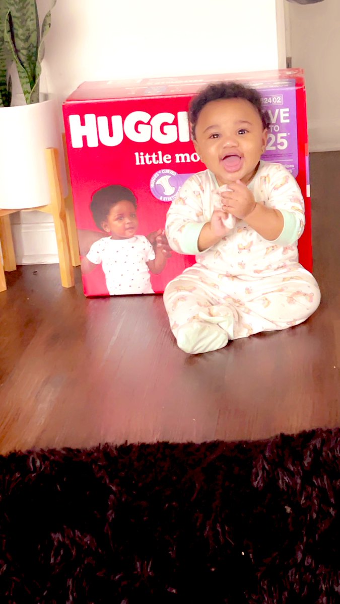 MrNo1else's tweet photo. @Huggies @Pampers @Luvs @gerbercw she just happened to stop there and here we are now. https://t.co/UDpQWEDpHJ