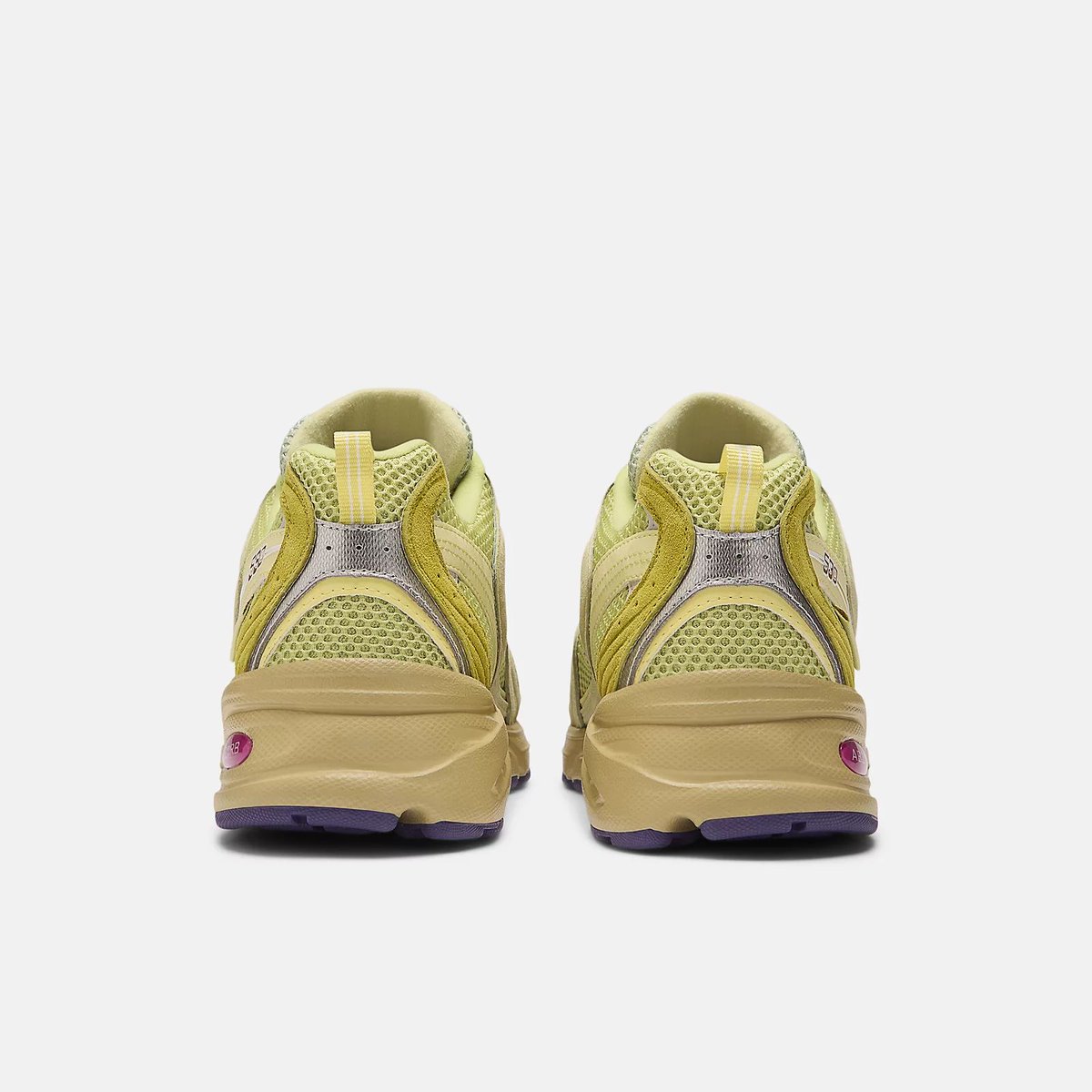 KicksFinder's tweet photo. Ad: Coming Soon via New Balance US
Salehe Bembury x New Balance 530 "Dusty Yellow/Celery Green"
November 7th, 2024
$130 + Free shipping and returns

>> https://t.co/kb57tROyrL https://t.co/oHXYebWMnk