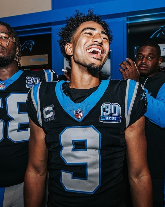 PanthersFrance's tweet photo. Avec un Bryce Young intéressant, Carolina l'emporte face aux @SaintsFrance 

Un lundi qui fait du bien ! https://t.co/4Lo7tDloo5