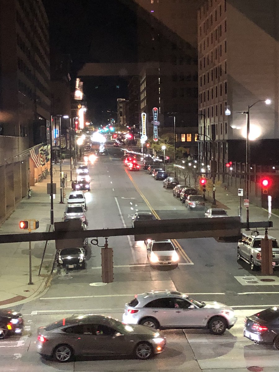 soyrapido's tweet photo. View from the walkway between the hotel and convention center ballrooms, towards Lombard St. Don’t be fooled by the lights. After dark the area is sketchy, with bonafide dark alleys you should avoid. #tfcon #tfcon2024 #transformers #baltimoreinnerharbor @tfcon https://t.co/4wruCPyqGT