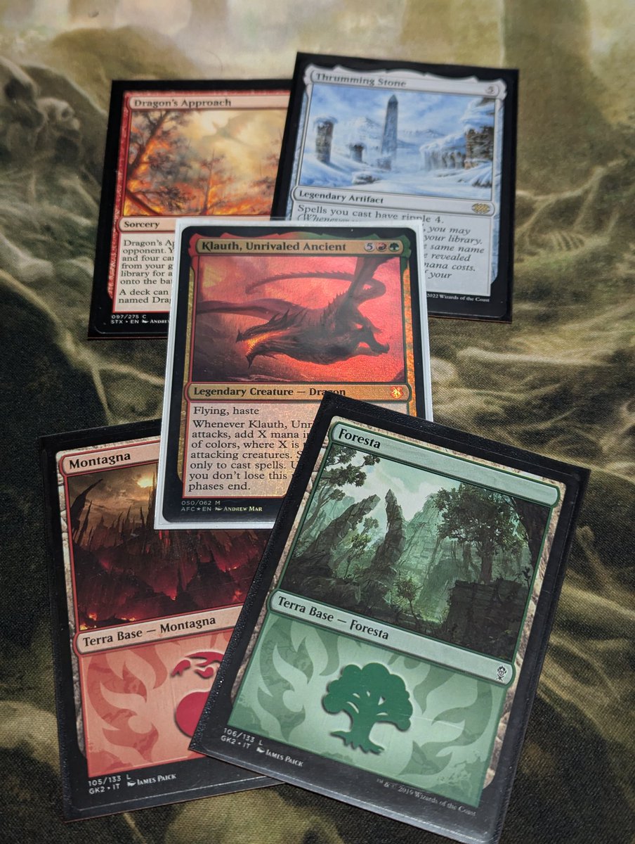 Tailed_decks's tweet photo. Finally got the dragons approaching deck redone since changing the commander from firesong and sunspespeaker to Klauth. Still need some green leaning cards but it plays well enough to call It a throw together. https://t.co/HFPnOityp2