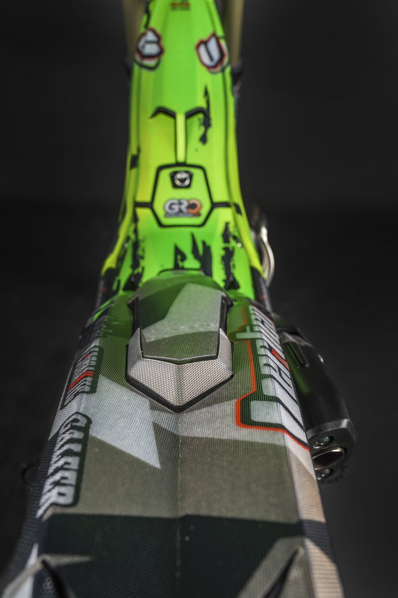 An easy question for Vertigo fans: which Vertigo model is it?😏

📸 Pep Segalés